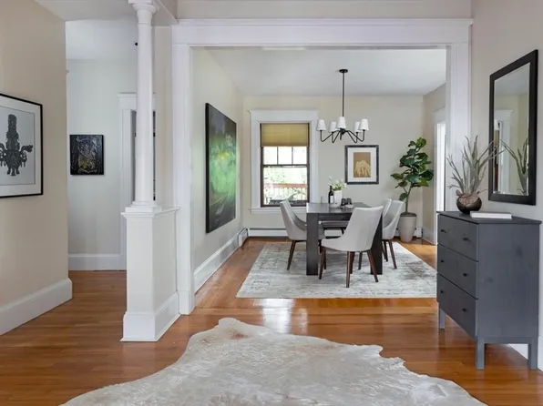 149 Longwood Ave #3, Brookline, MA 02446