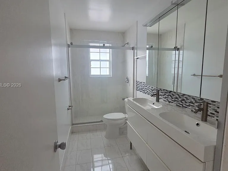 16227 SW 139th Ct — Photo 33