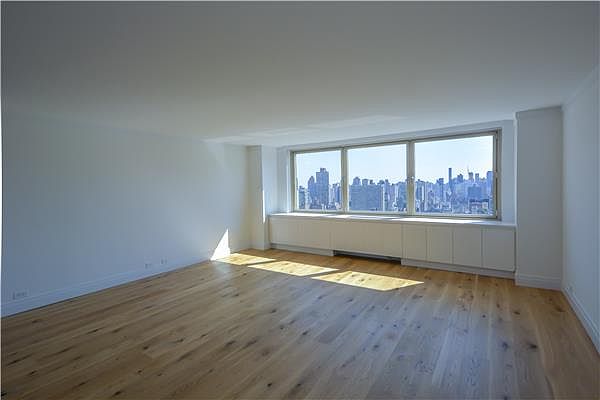 1st image of 201 E 86th St APT 28A