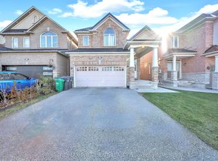 342 Panhellenic Dr, Mississauga, ON L5W0B9