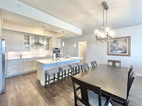 4th image of 1044 Bay Colony Dr S #8