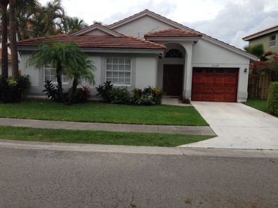 10589 Lake Jasmine Dr, Boca Raton, FL, 33498