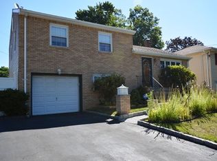 2831 Spruce St, Union, NJ 07083