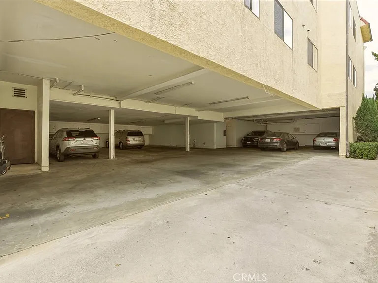 17312 Chatsworth St #L — Photo 12