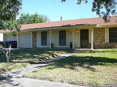 1st image of 4623 Lavender Ln