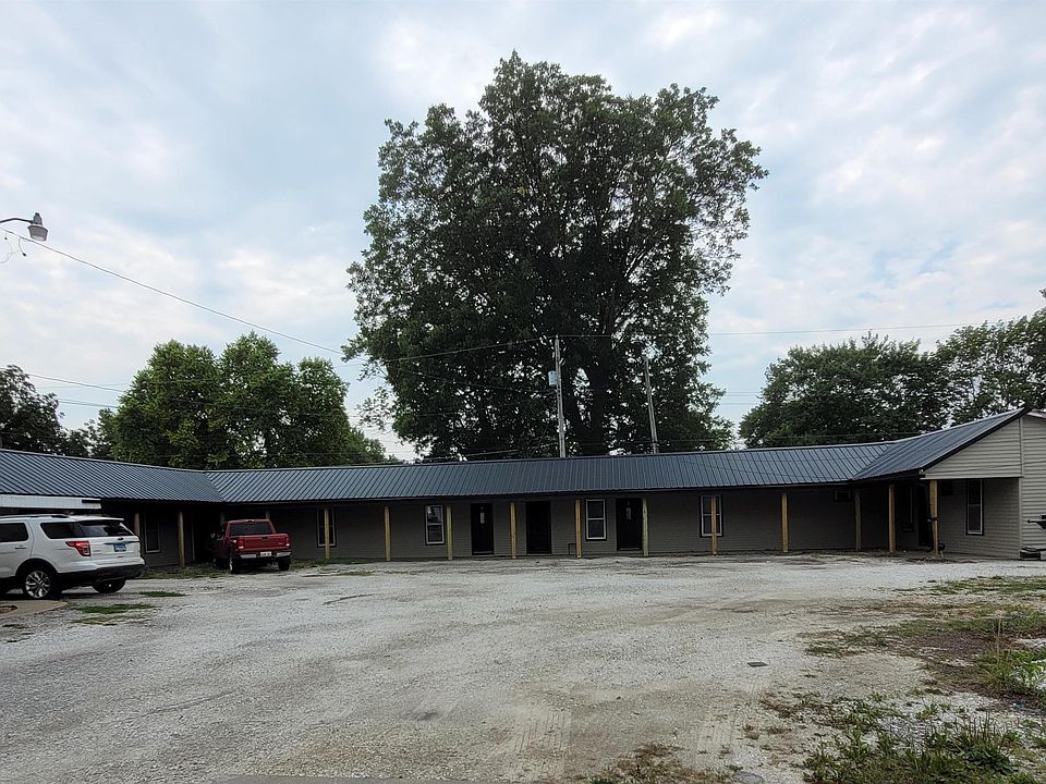 2nd image of 214 W Main St #5