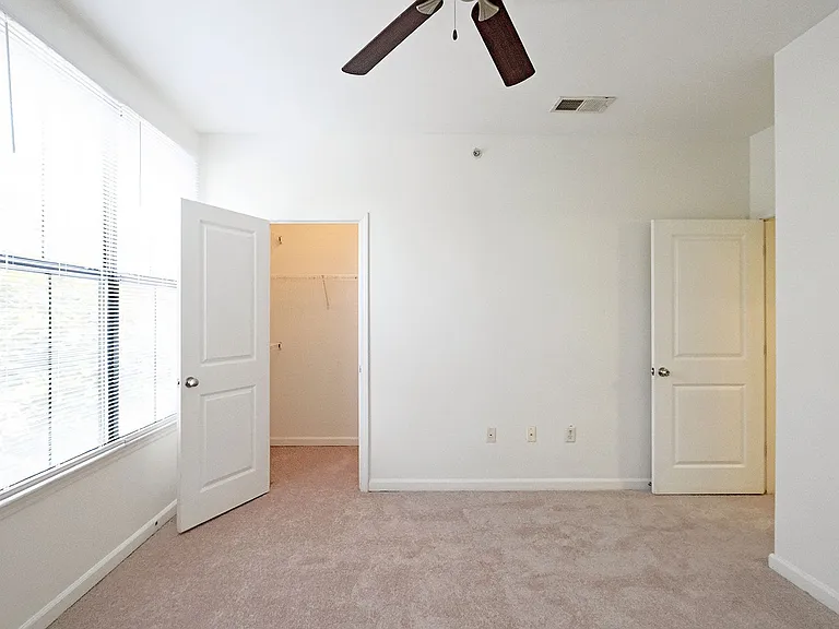 745 Walker Sq #3D — Photo 8