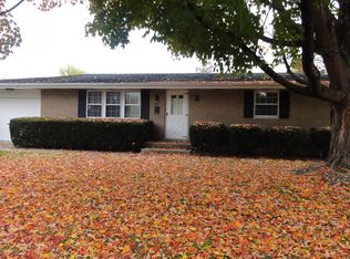 645 Woodhill Dr, Fairborn, OH 45324