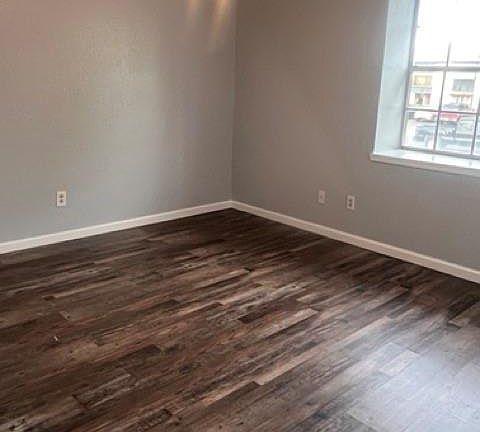 5th image of 1707 E Lindsey St APT 4