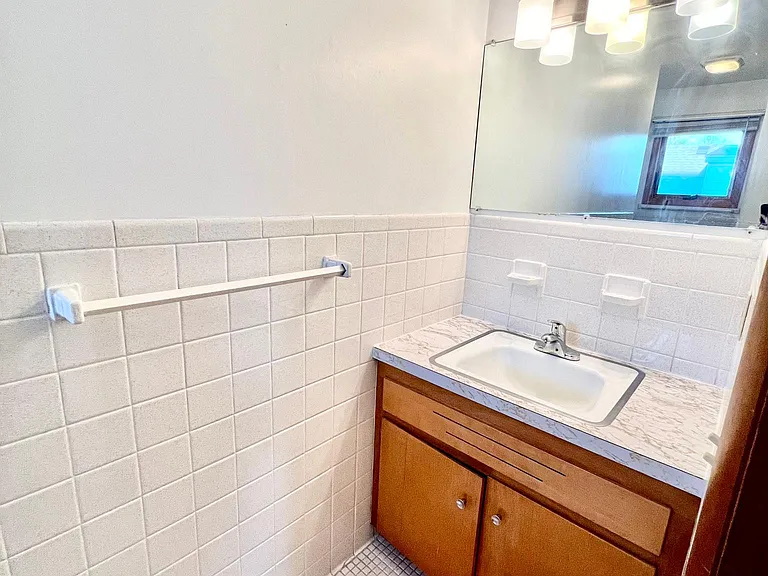 22 Fountain Ave #2 — Photo 5