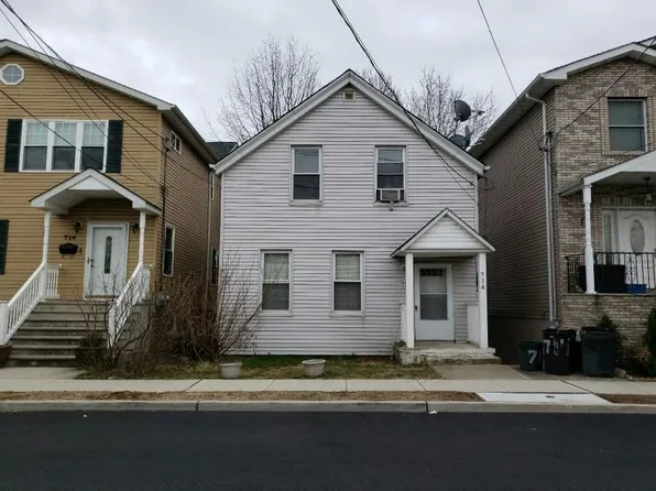 714 3rd St, Secaucus, NJ 07094