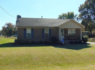 2612 Alva Dr, Louisville, KY 40216