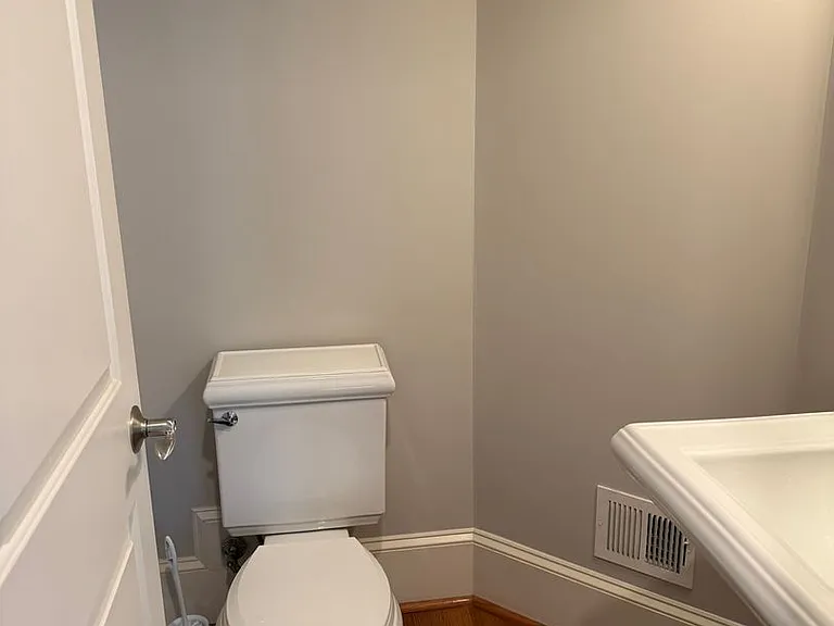 12460 Ansin Circle Dr — Photo 11