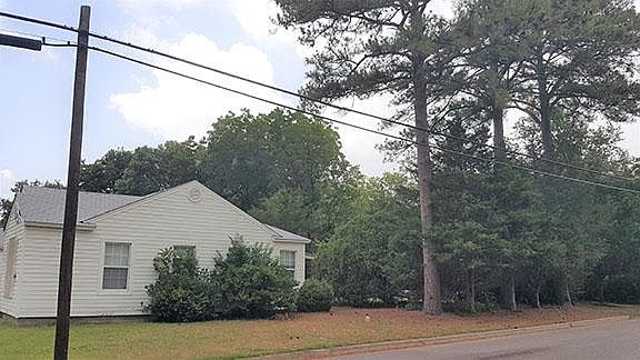 3rd image of 1601 N Ricketts St