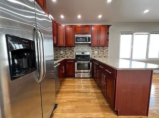 7016 71st St FLOOR 2, Ridgewood, NY 11385