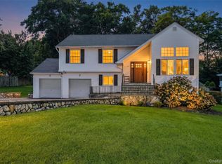 51 Keats Drive, New Windsor, NY 12553