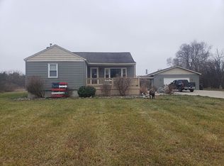 10271 Farrand Rd, Montrose, MI 48457