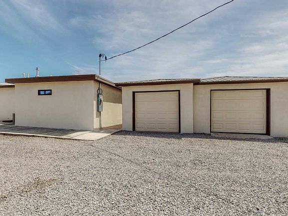 3rd image of 1112 La Luz Dr NW