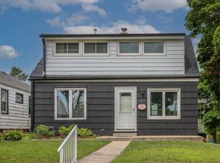 2001 S 97th St, Milwaukee, WI 53227