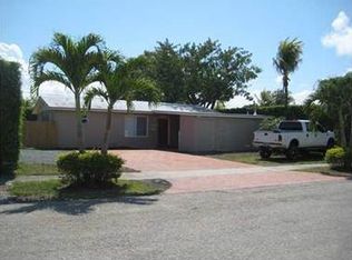 19245 SW 92nd Rd, Cutler Bay, FL 33157