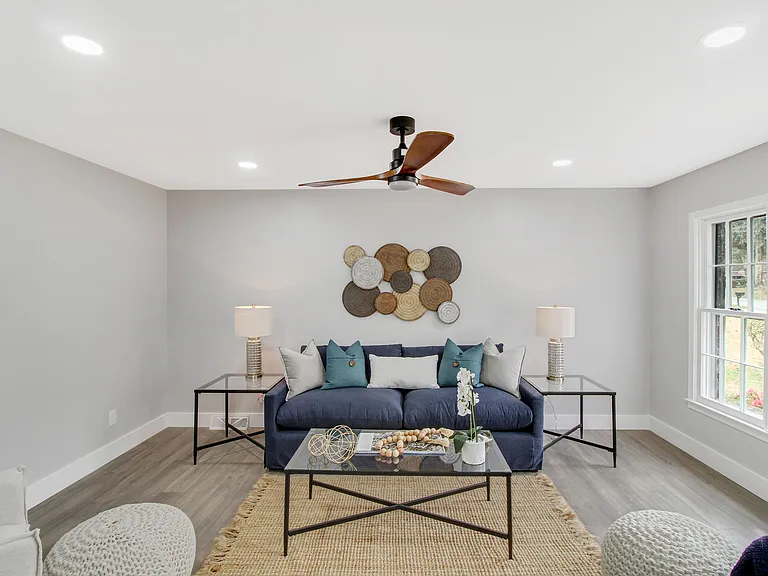 305 Mayfield St — Photo 11