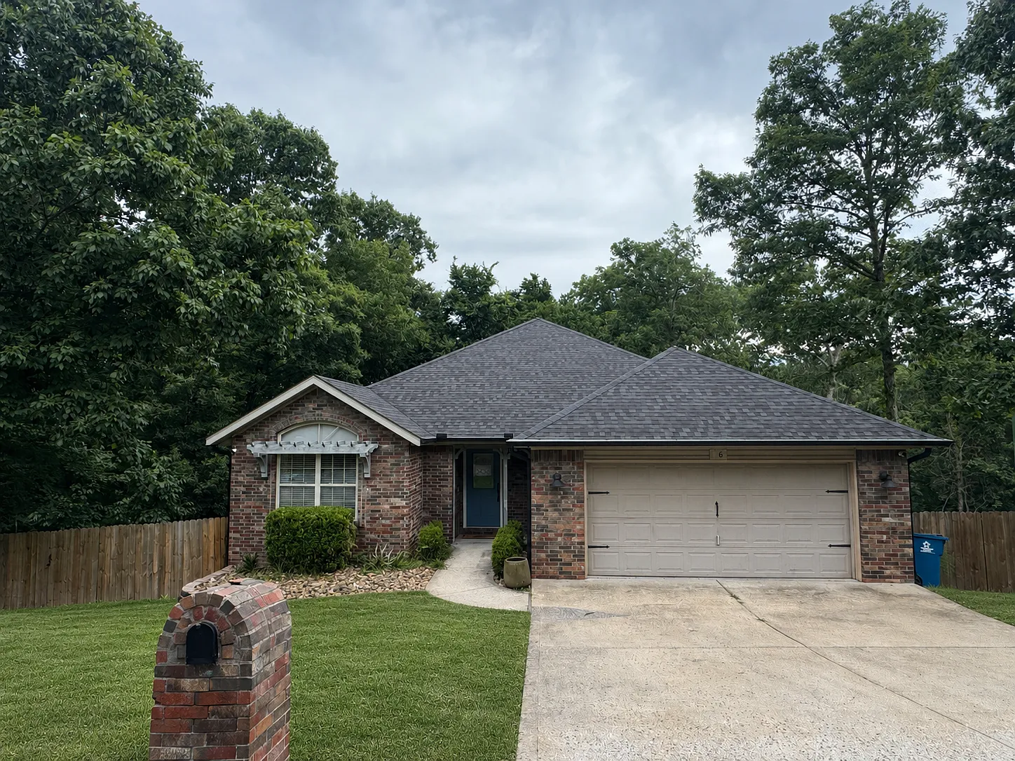 4 bed, 2789 sqft, $2,850 — Photo 1