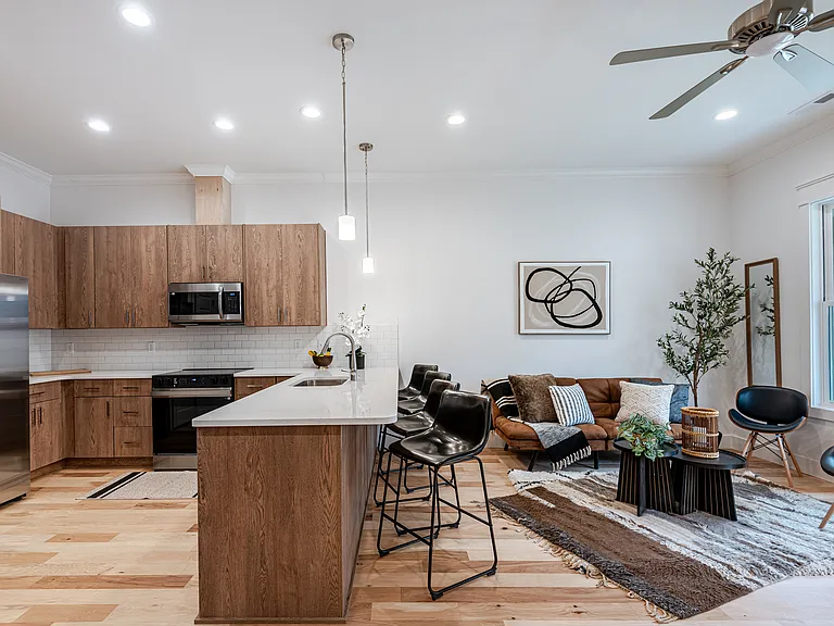 153 Collin Pl — Photo 21