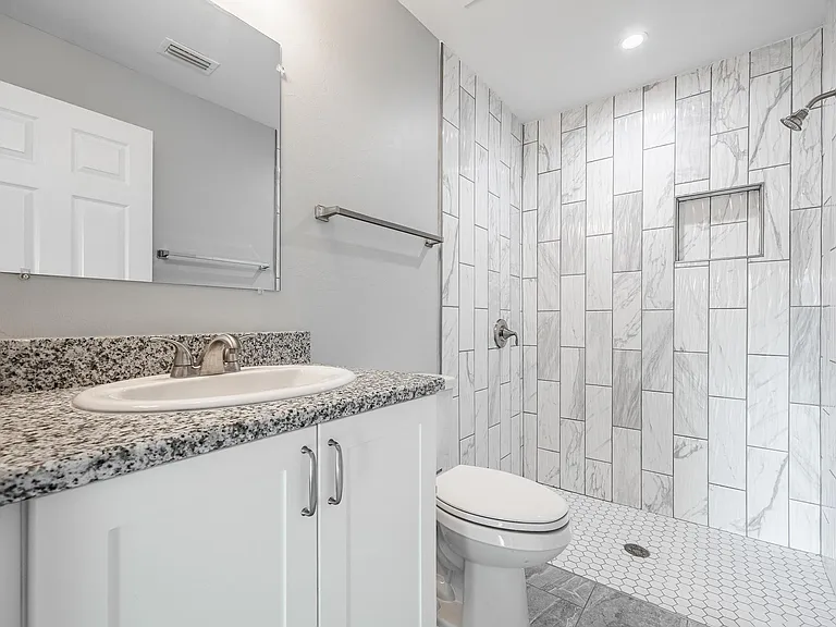 184 Broward Ave — Photo 13