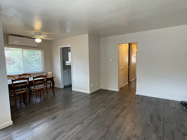 1450 Hillside Dr #1 — Photo 3