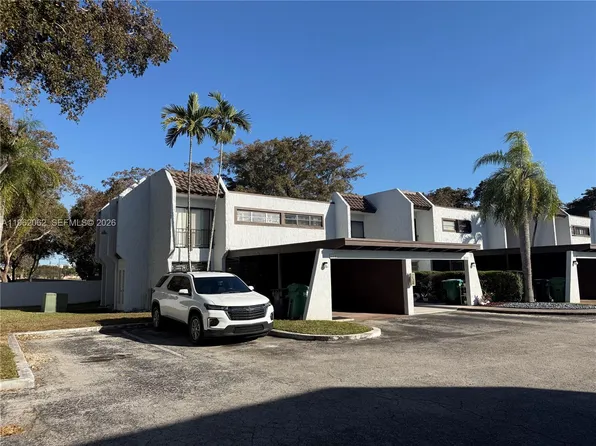 6500 Kendale Lakes Dr APT 114, Miami, FL 33183