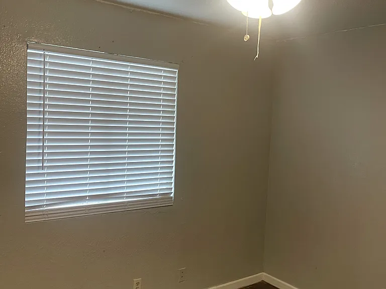 2200 Tabor Ct — Photo 13