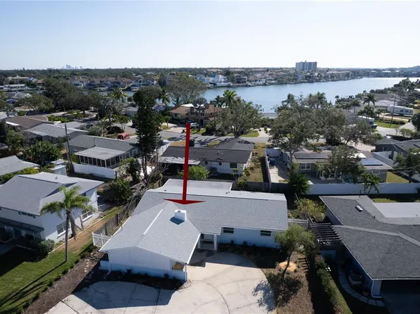 1897 Dolphin Blvd S, Saint Petersburg, FL 33707