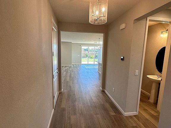 4th image of 8090 Furnace Creek Dr
