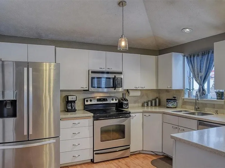 9216 N Londale Dr — Photo 6