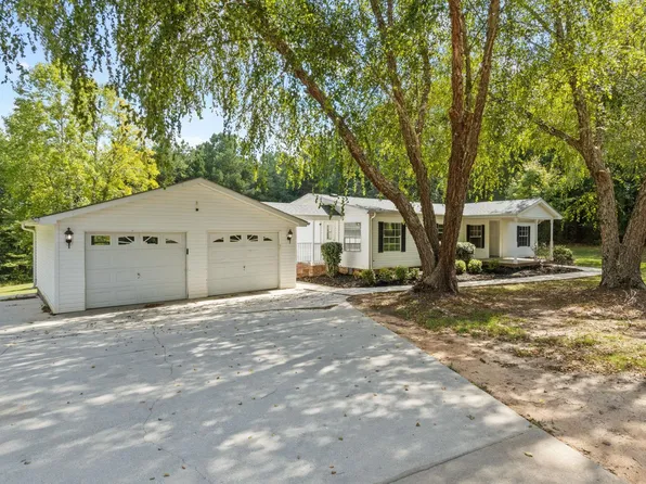 196 New Harrison Bridge Rd, Simpsonville, SC 29680