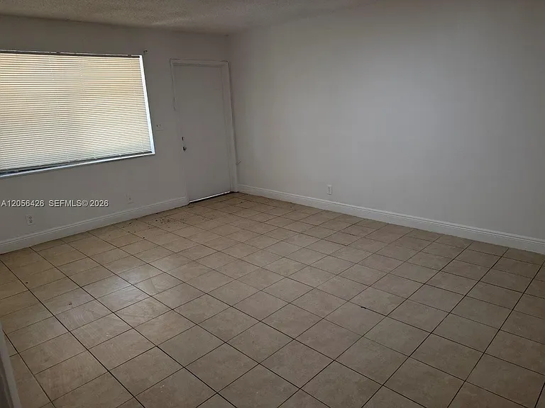1132 NE 5th Ave #2 — Photo 8