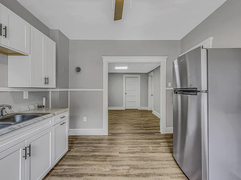 23 E Beatty St #72 — Photo 4