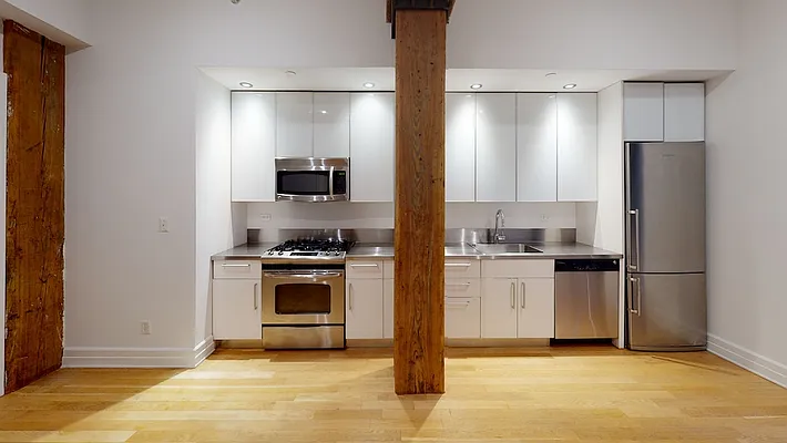 Rented by Two Trees | media 12