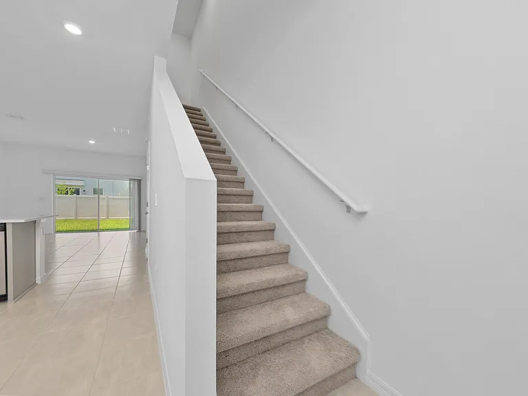 2916 Skyline Loop — Photo 18