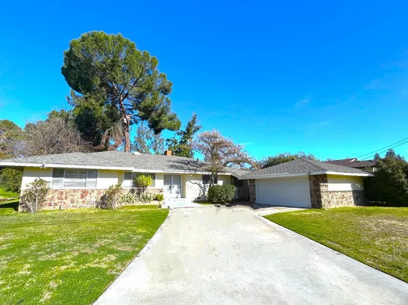 26209 Club Dr, Madera, CA 93638