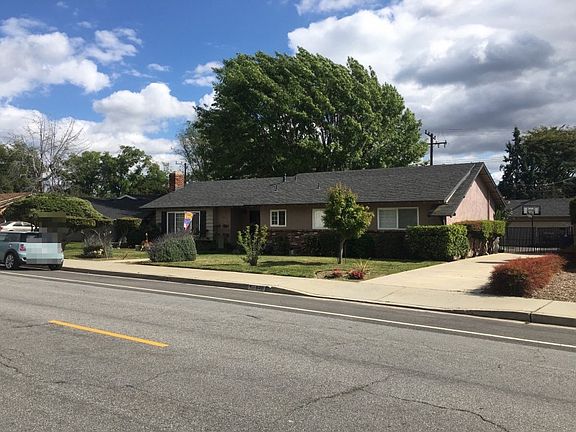 2nd image of 940 Scripps Dr