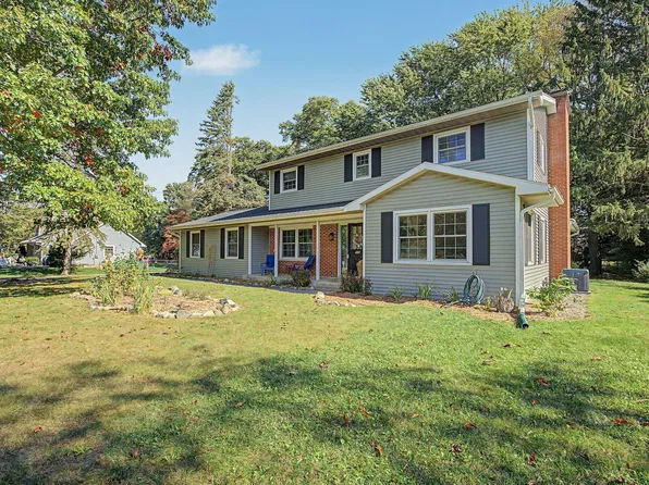 238 Watkins Ln, Battle Creek, MI 49015