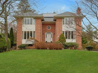 45 Montrose Rd, Scarsdale, NY 10583