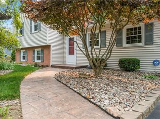 1751 Scribner Rd, Penfield, NY 14526