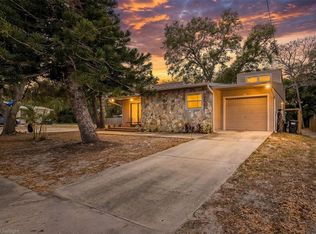 724 Virginia Ave, Tarpon Springs, FL 34689