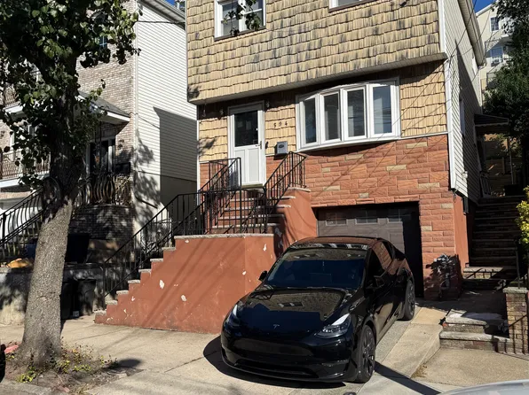 594 Liberty Ave, Jersey City, NJ 07307