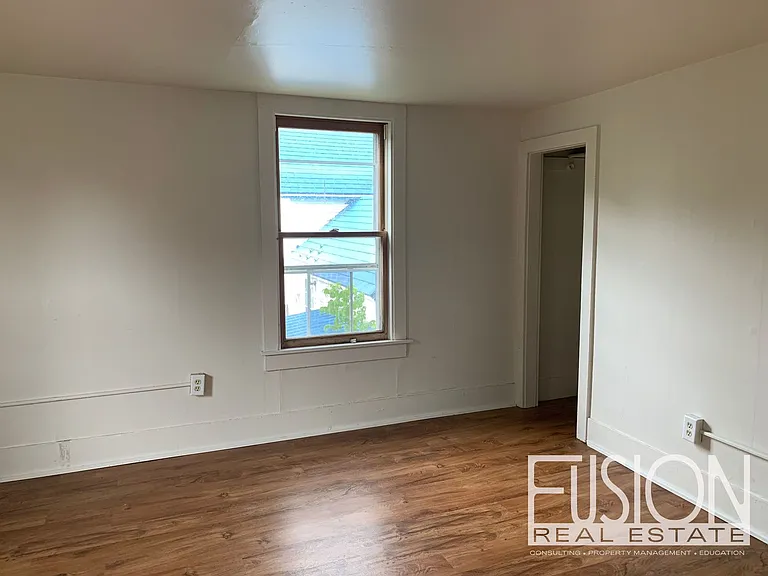 14 West St — Photo 42