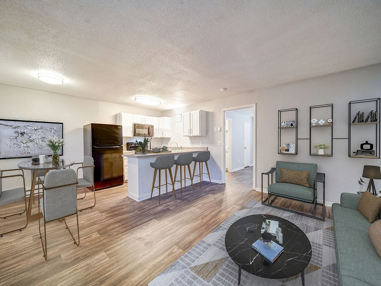 Timbercreek Apartments — Photo 1