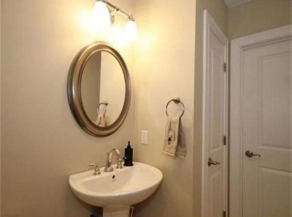 3rd image of 512 Sea St #512