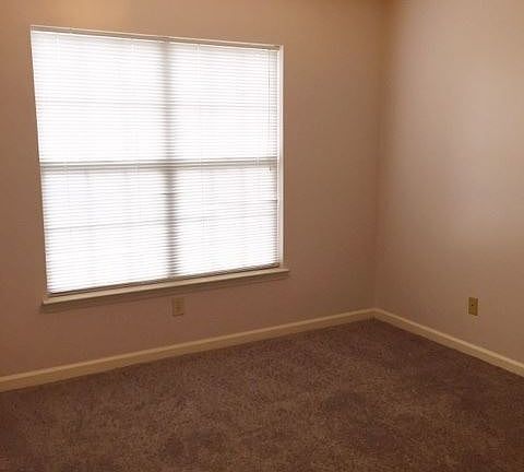 5th image of 25 Meadowood Glen Way #76